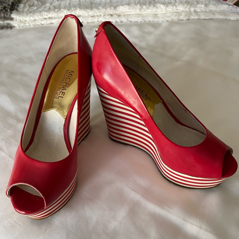 MK Koors  shoes.